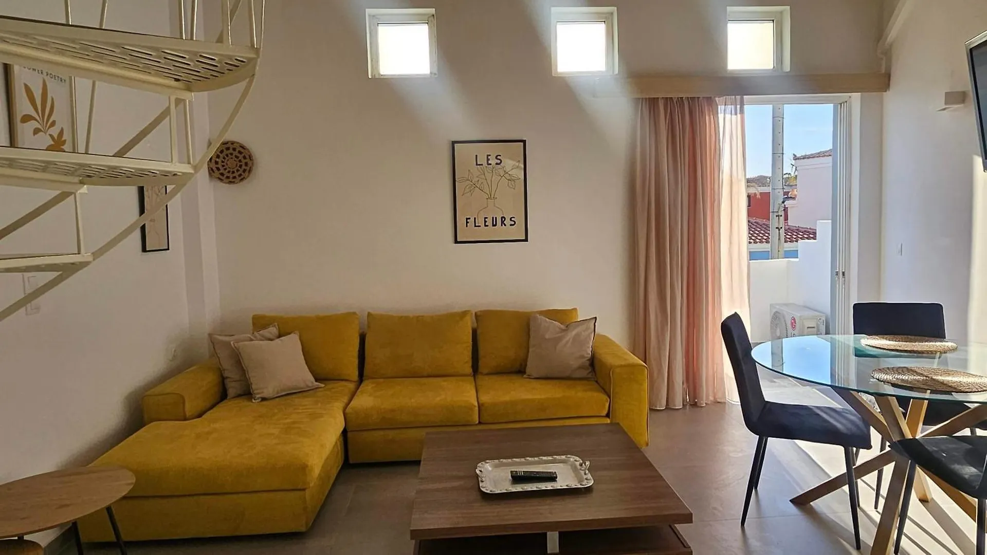 Yacinthos Aparthotel Rethymno  2*, Rethymno (Crete) Greece