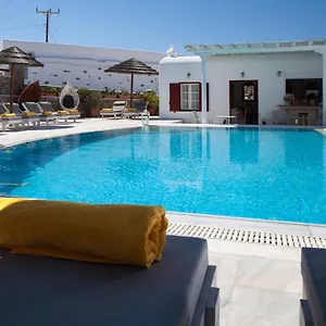 https://domna-petinaros-hotel.hotels-in-mykonosisland.net