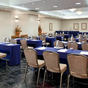 Hotel By Ihg