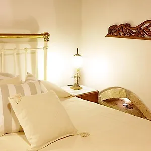 Casa Dell' Aristea Guest house