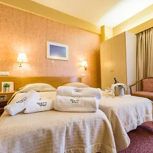 https://queen-olga.hotelschalkidiki.net